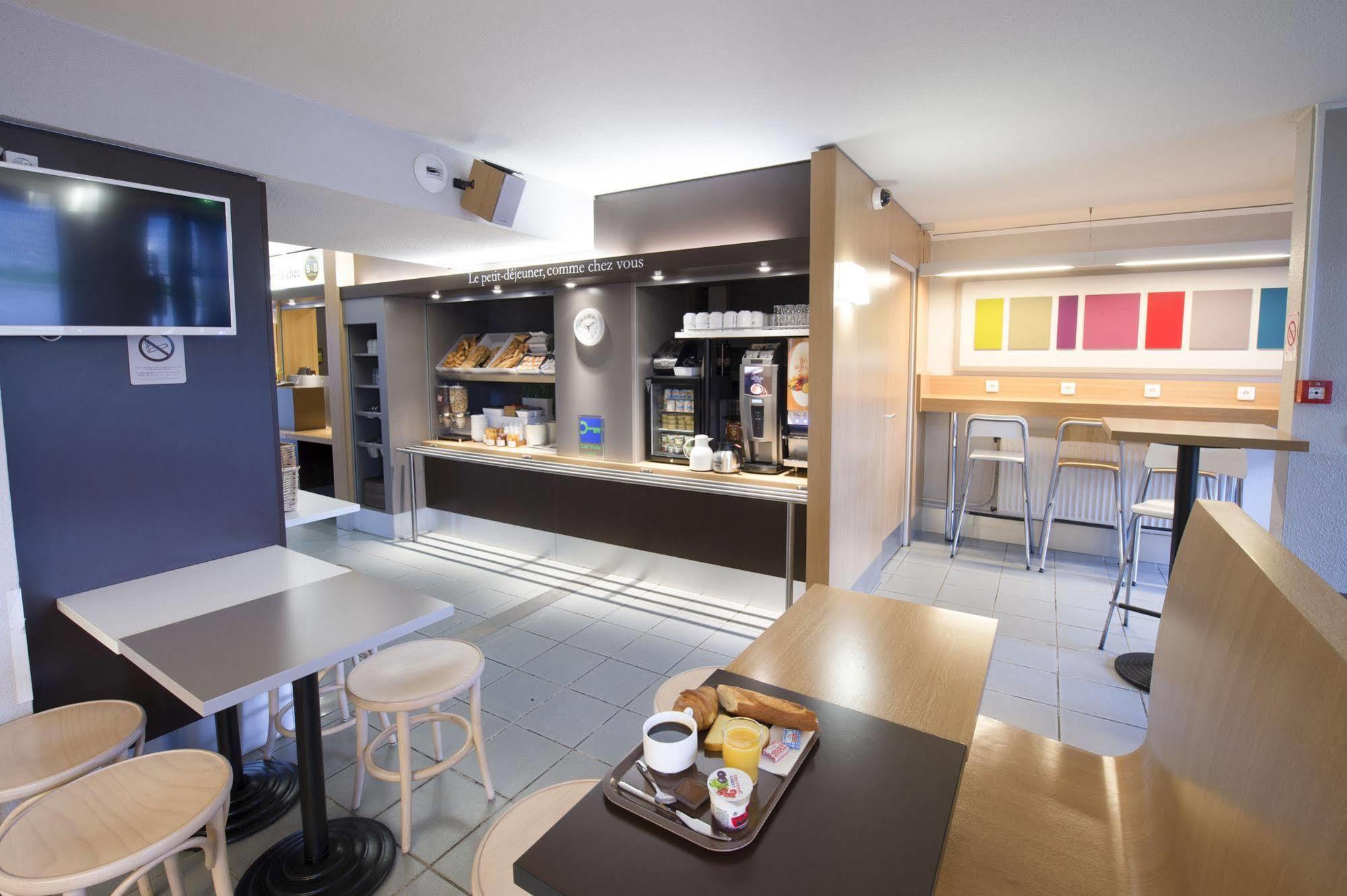 B&B Hotel Clermont-Ferrand Le Brezet Aeroport المظهر الخارجي الصورة
