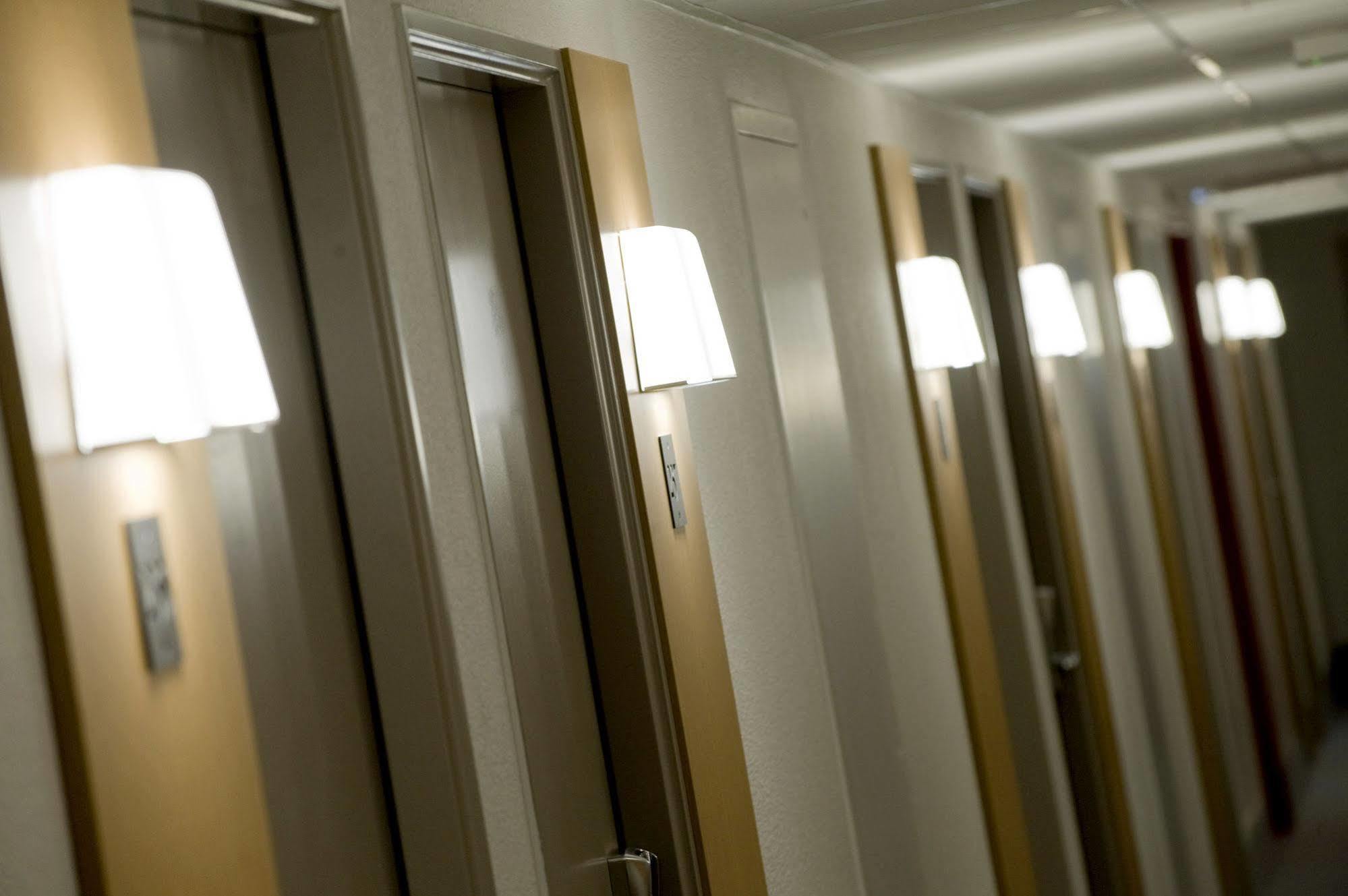 B&B Hotel Clermont-Ferrand Le Brezet Aeroport المظهر الخارجي الصورة